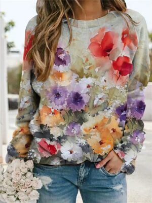 Vintage Floral Graphic Crewneck Sweatshirt Long Sleeve Comfort with Retro Tie-Dye Blossoms