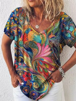 Women's V-Neck Peacock Print T-Shirt - Loose Fit, Plus Size Fashion Pullover